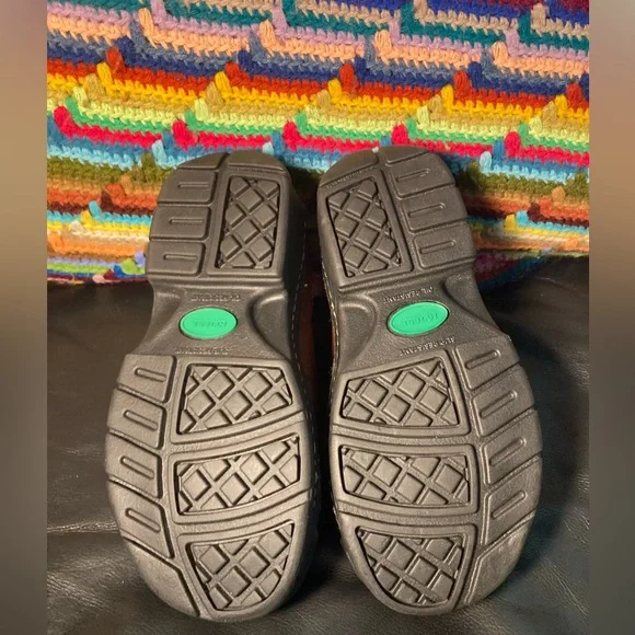 Slip Resistant Non Slip Brown Leather Clogs • Nursing Server Utility‎ Work - Picture 8 of 11